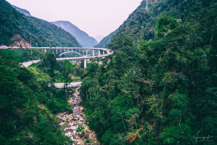 Kelok Sembilan Kelok9 siang.jpg
